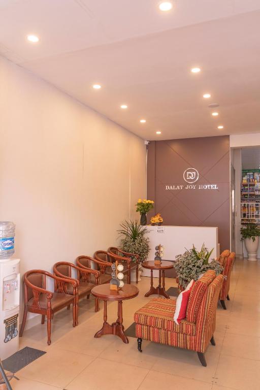大叻快乐酒店 (Dalat Joy Hotel)