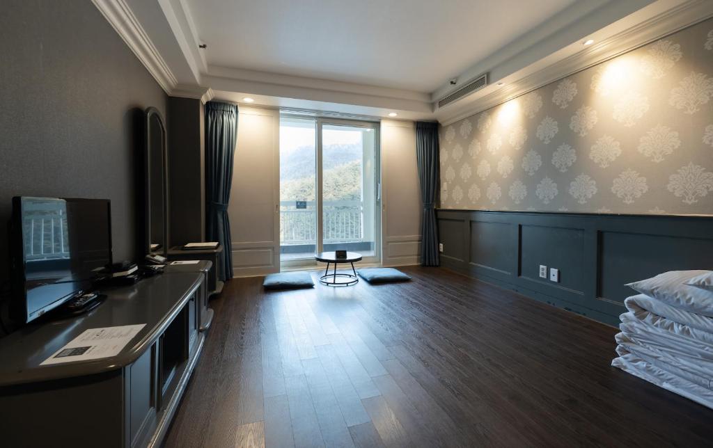 Cơ sở vật chất