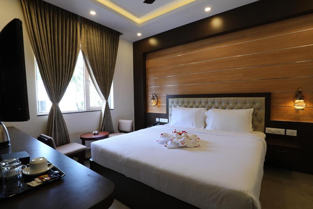 Mayuraa Residency photo