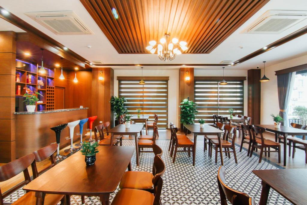 Khách sạn Sea Angel Hạ Long