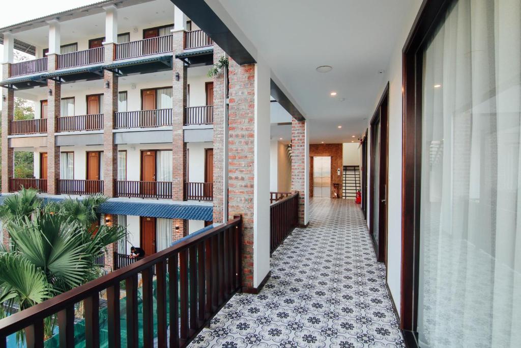 Khách sạn Sea Angel Hạ Long