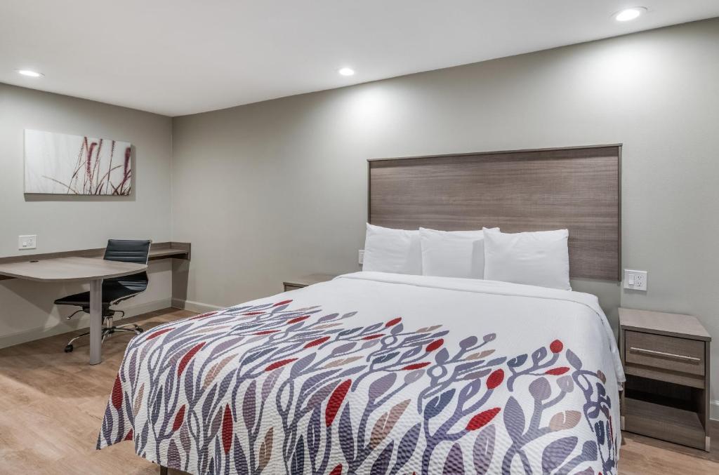 Texan Inn Lewisville Photo 31