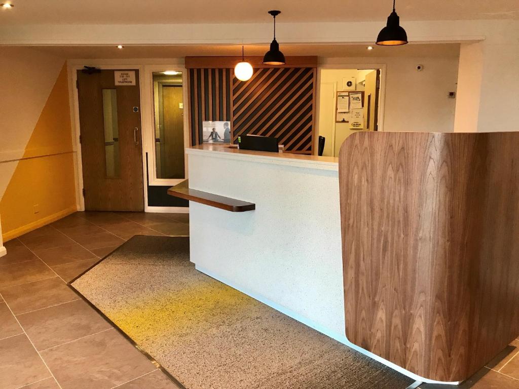 Holiday Inn A55 Chester West photo