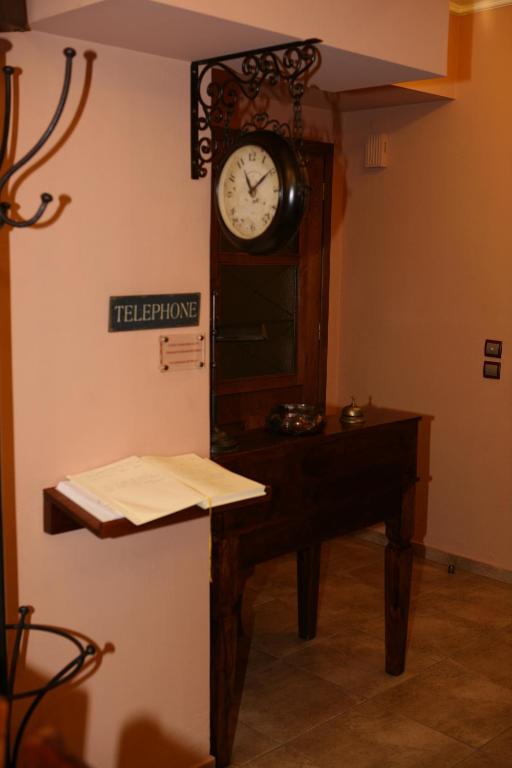 Roes Suites photo
