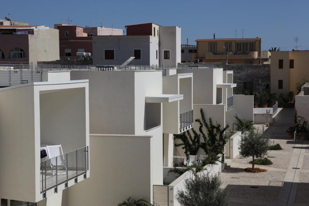 Cala Palme Lampedusa photo