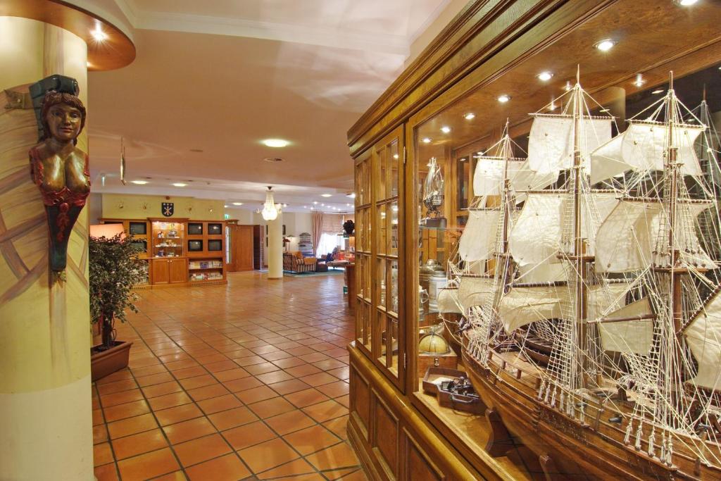 Lobby, Hotel Lübecker Hof in Lubeck