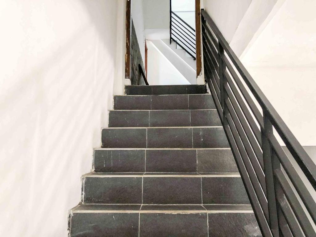 RedDoorz near Eco Green Park Batu