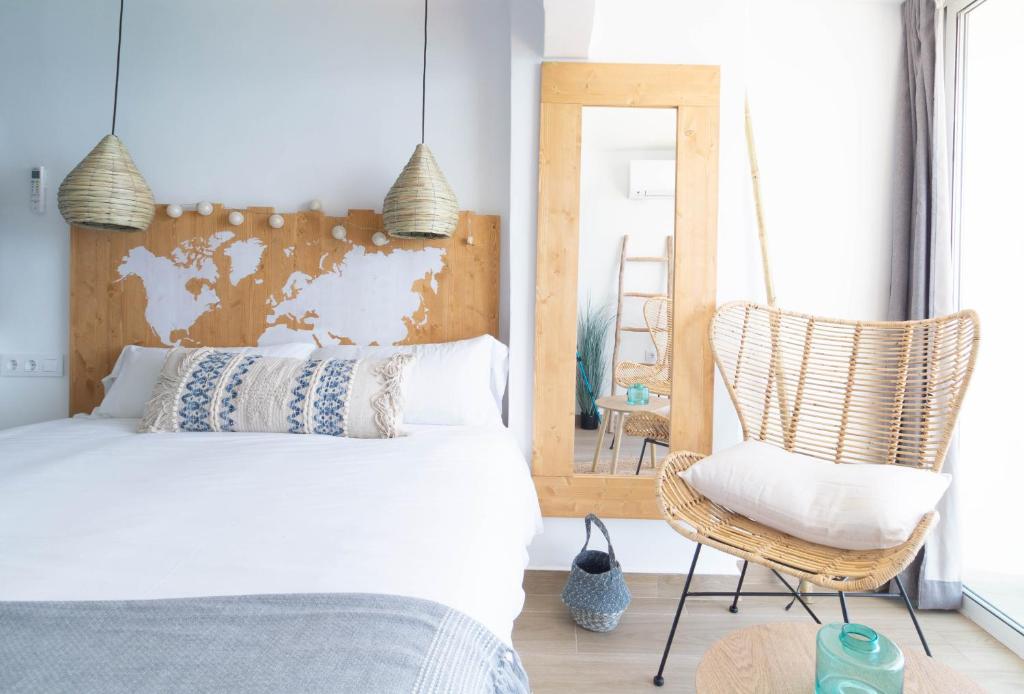 Coconut Beach Boutique Studio - 2