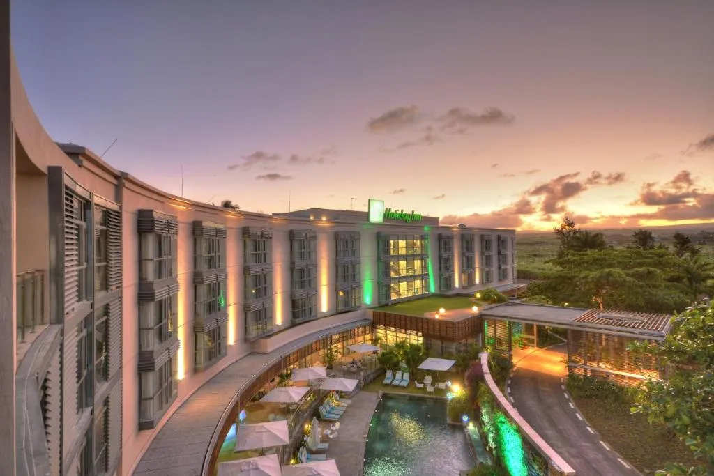 Holiday Inn Mauritius Mon Trésor by IHG，位于蓝海湾的酒店