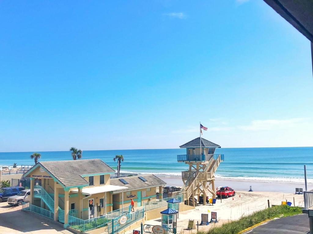 Pirates Cove Resort Studios! photo