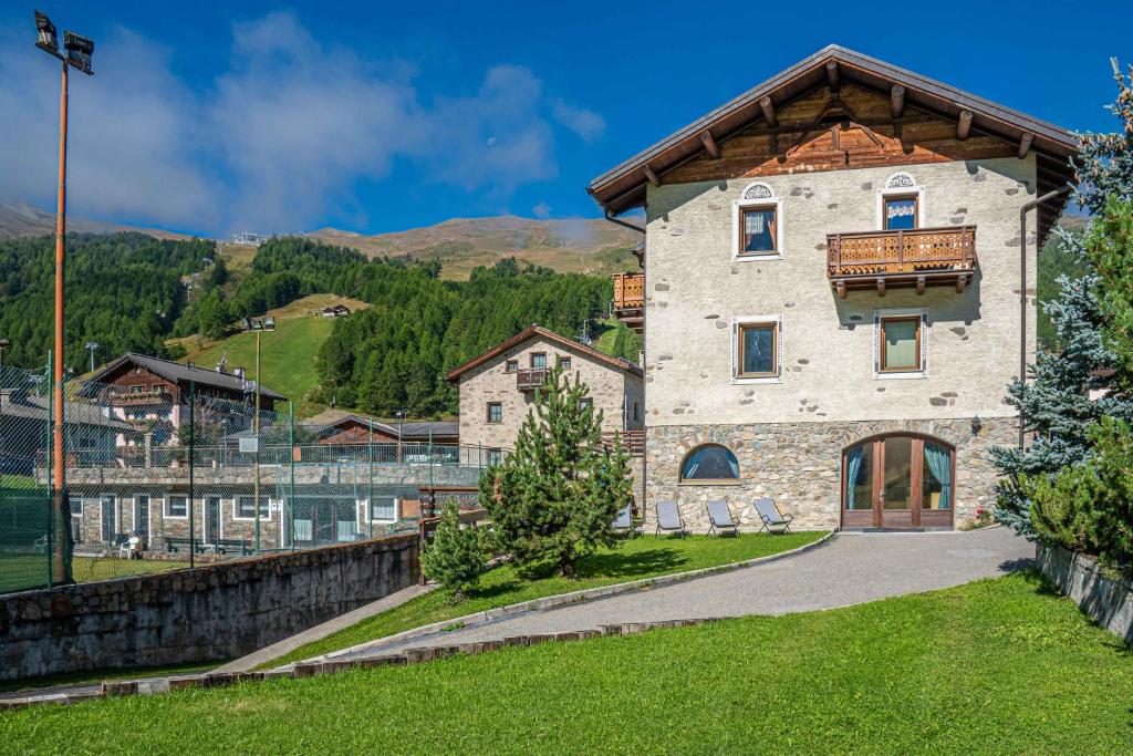 Bait dali Leina — Hotel in Livigno