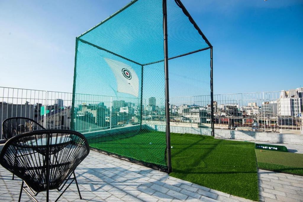 22housing Hotel &#038; Apartment 81 Linh Lang