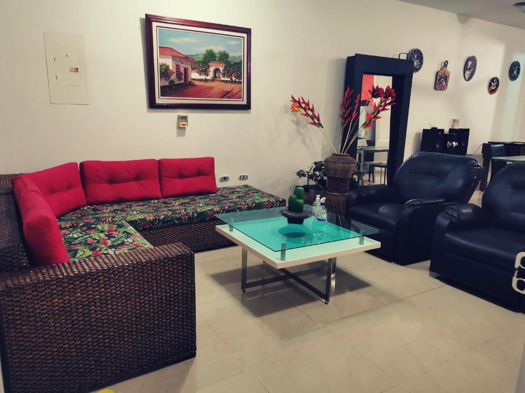 CASA CON PISCINA PRIVADA Y JACUZZI en Flandes, Colombia - opiniones