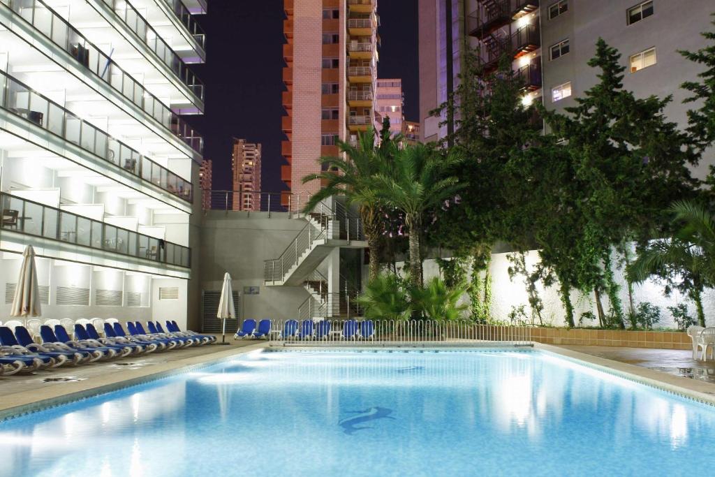 Hotel Perla — Swimming pool in Benidorm, Valencian Community