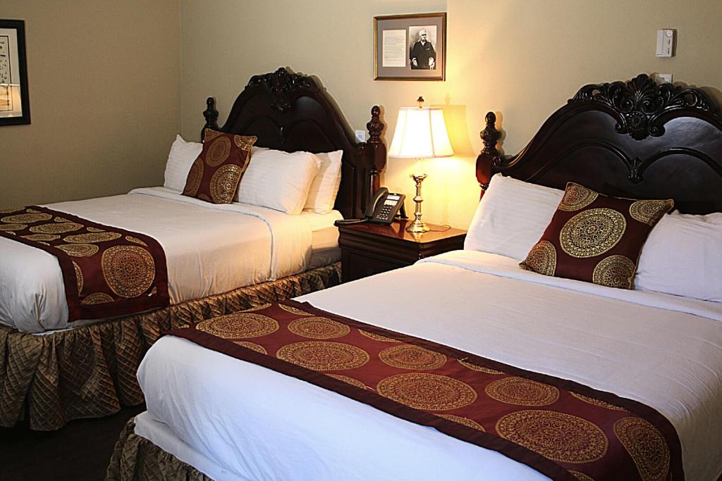 New World Inn – Pensacola, FL