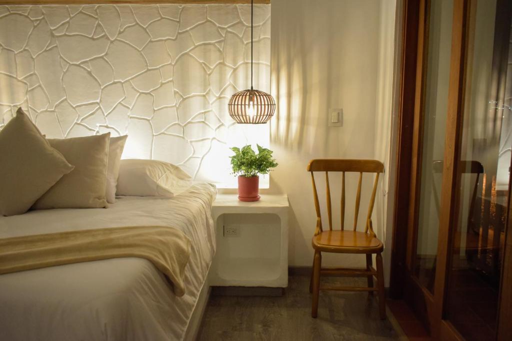 Hotel El Embrujo - 4