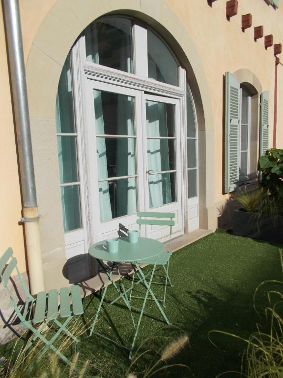La Cour de Berthe Ouest photo
