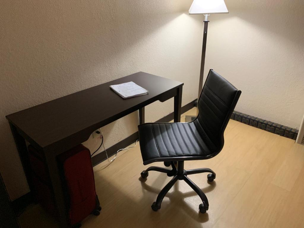 Red Roof Inn Atlanta - Six Flags Photo 18