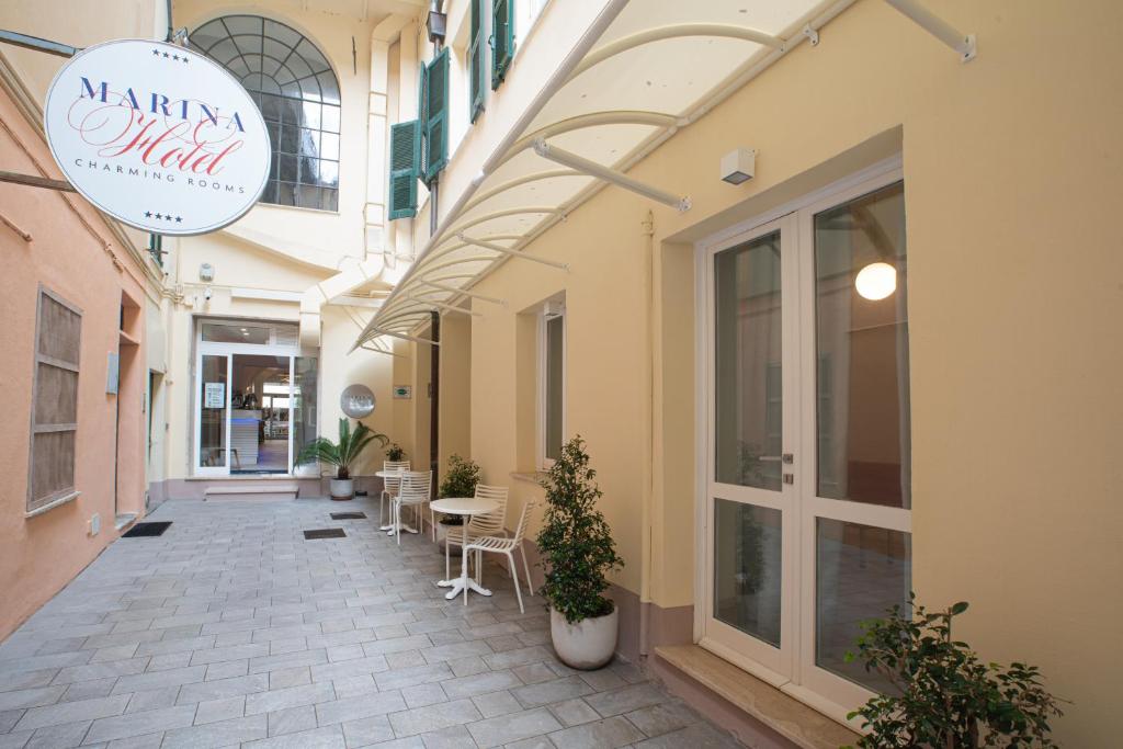 Hotel Marina Charming Rooms — Hotel in Finale Ligure