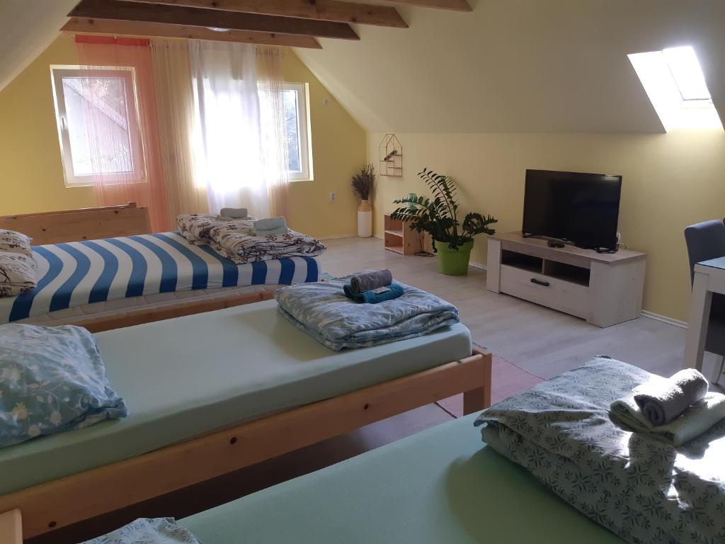 Mirella rooms 전경
