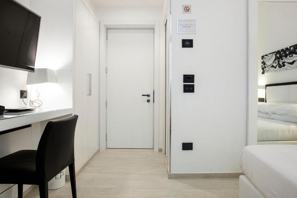 LHP Suite Napoli Parco Margherita - 5