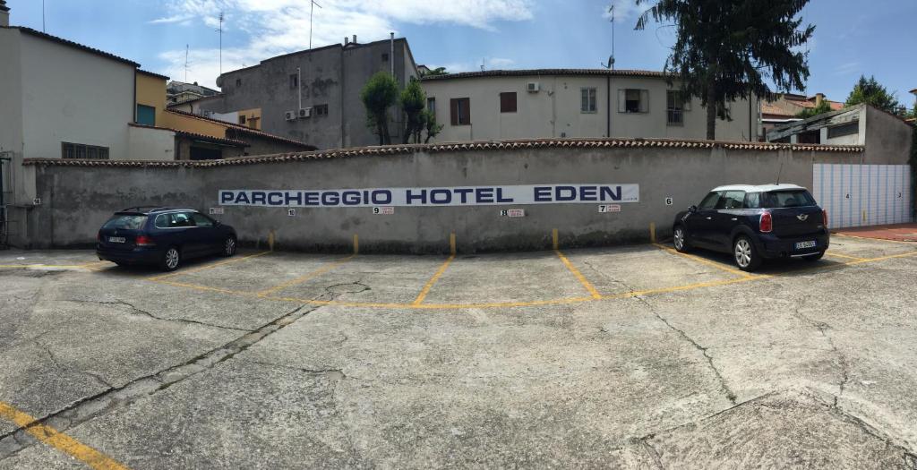 Hotel Eden photo