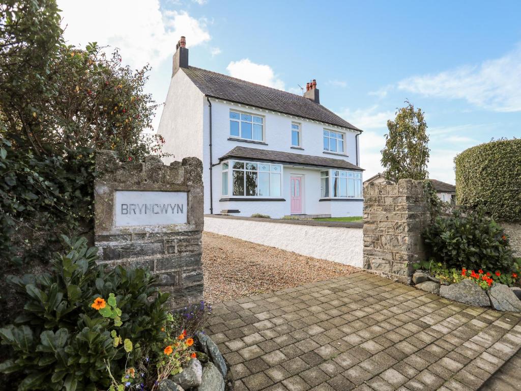 Bryngwyn - Trearddur Bay, Holyhead