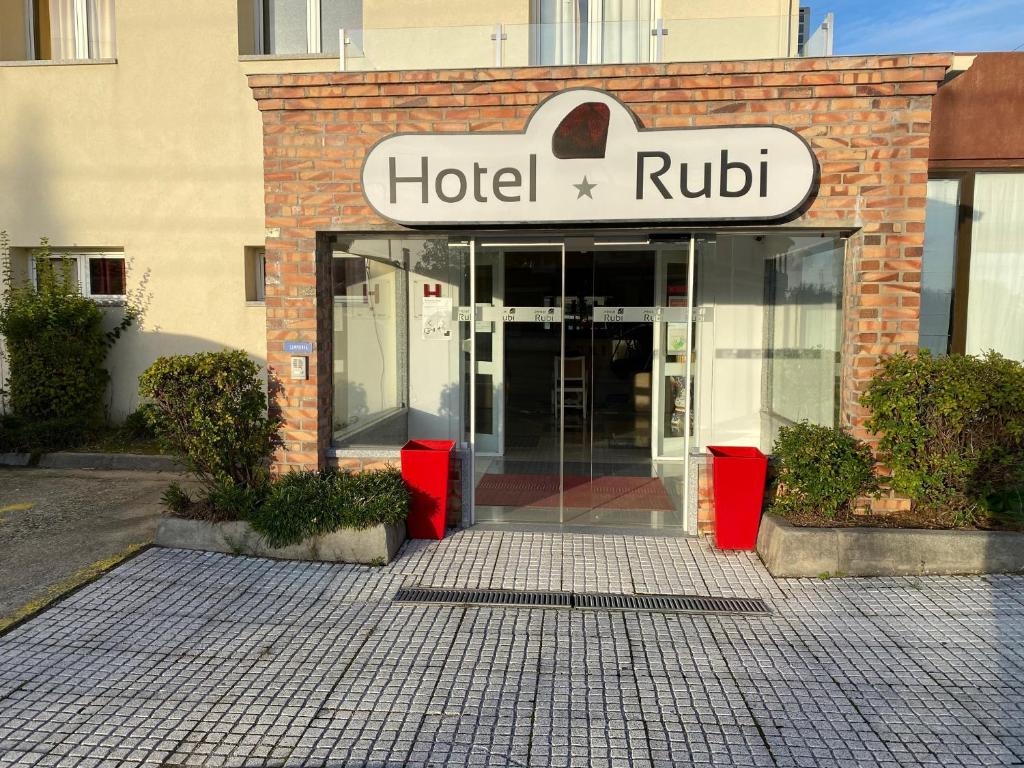 Hotel Rubi — Hotel in Viseu