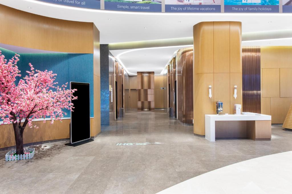 Holiday Inn Express Hangzhou East Station photo