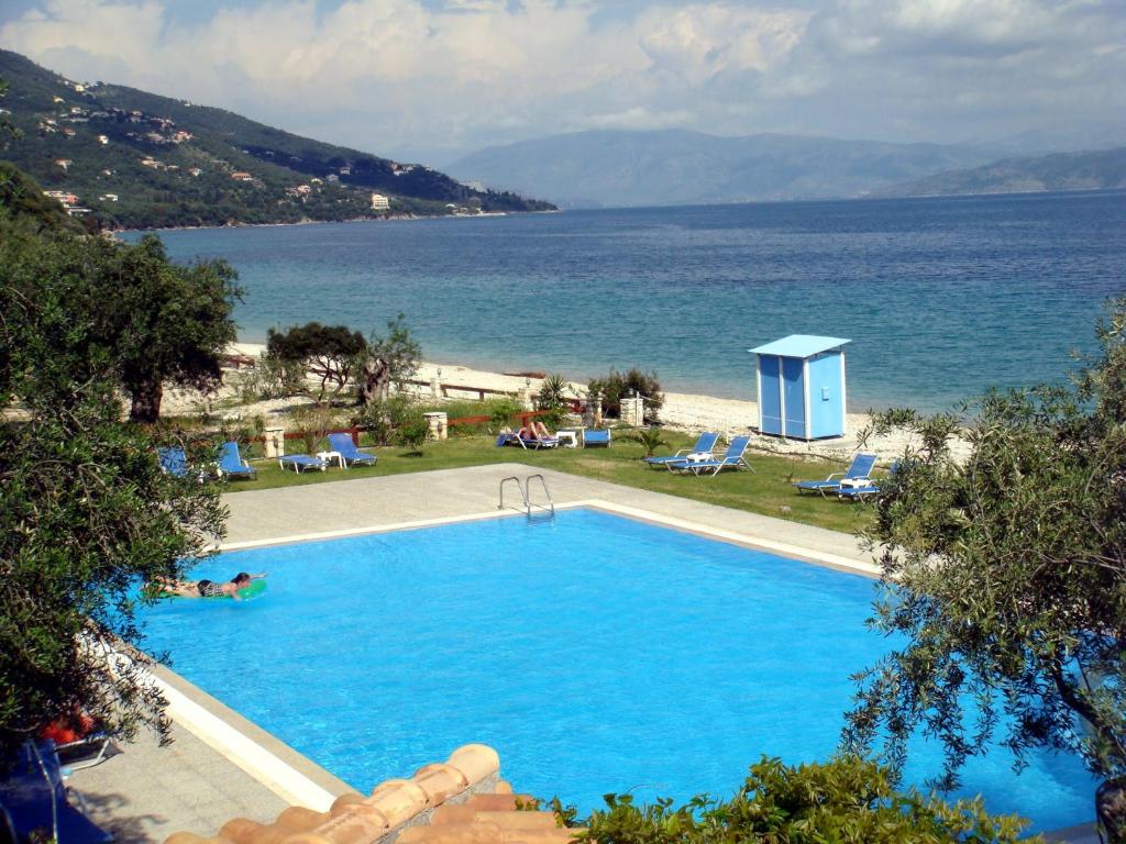 La Riviera Barbati Seaside Apartments & villas — Swimming pool in Barbati, Ionian Islands