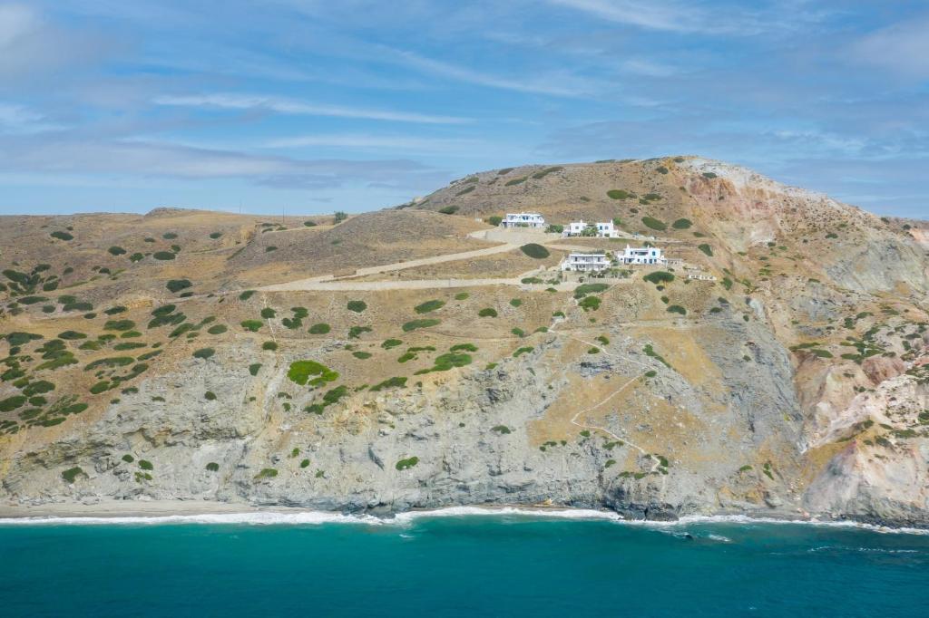 Psaravolada Hotel Milos photo