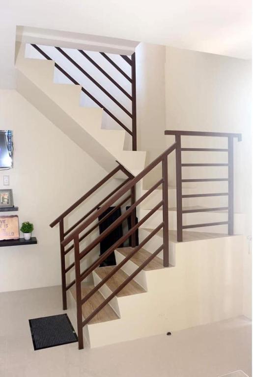 E4 Evanz Apartment with parking area photo
