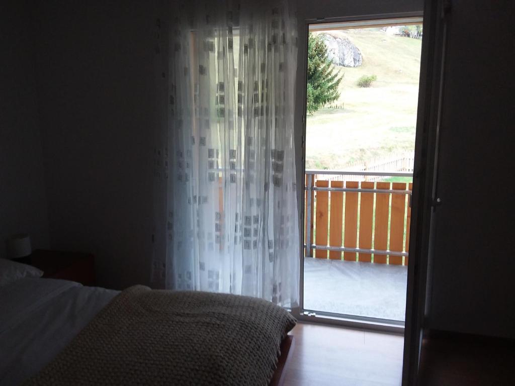 Ferienwohnung "Andre und Mariana" in Tasch, Wallis, Schweiz photo