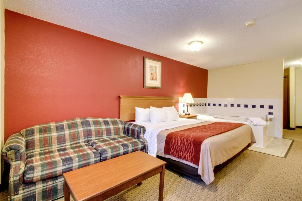 Baymont by Wyndham Fort Dodge photo