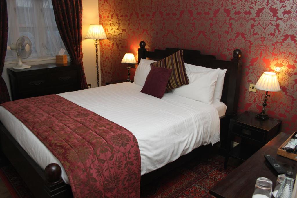 The Courtyard Hotel at the Stenson Bubble