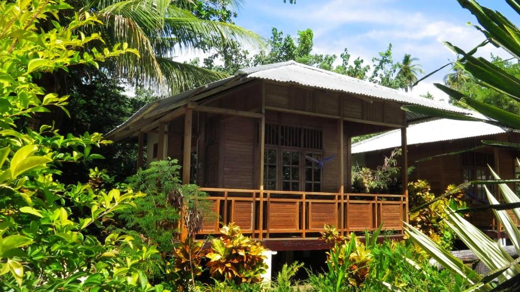 Two Fish Resort Bunaken photo