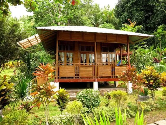 Two Fish Resort Lembeh, hotel in Bitung