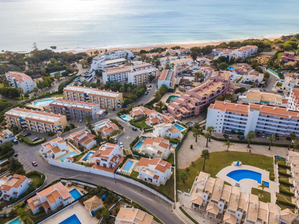 Villa 300m from Beach - By Algarkasa 전경