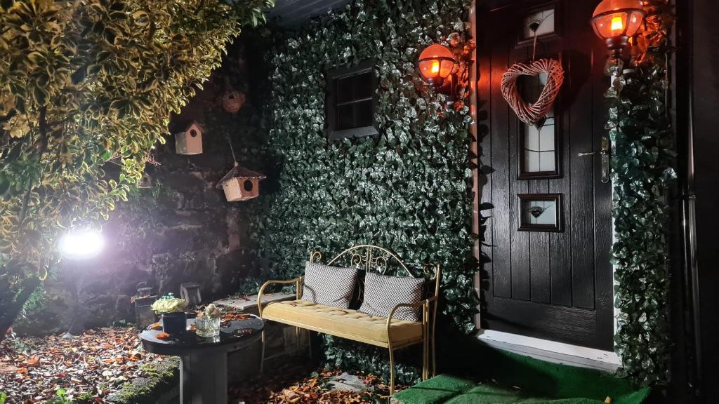 BELFAST COSY CABIN photo