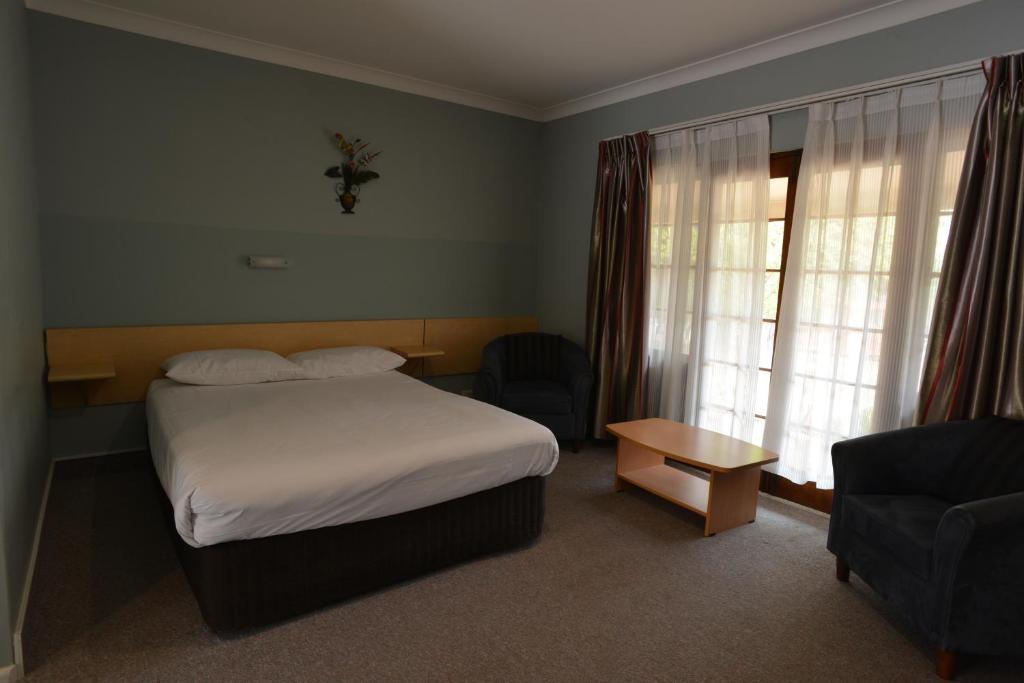 Poplars Inn Mittagong photo