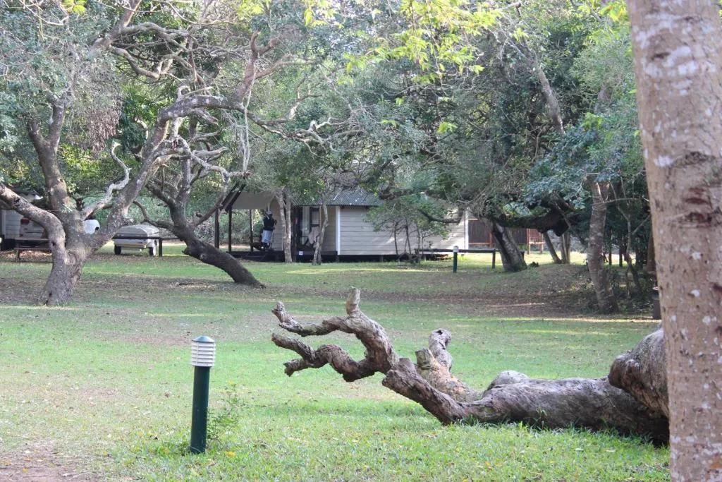 Coral Divers, hotel in Sodwana Bay