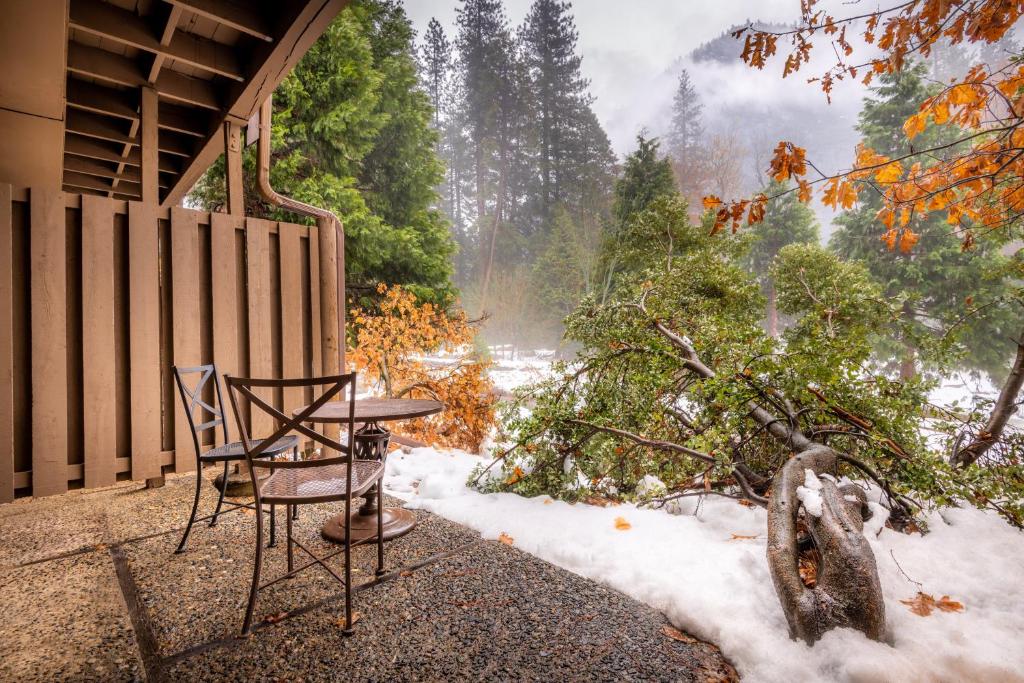 Yosemite Valley Lodge photo