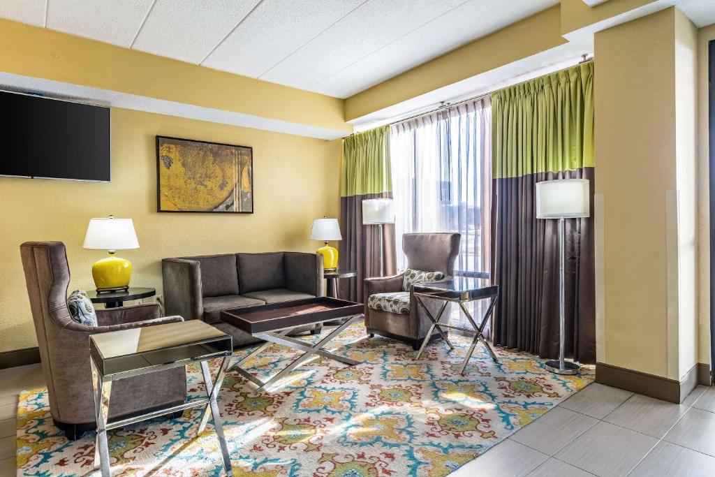 Quality Inn & Suites Southport 호텔 이미지 2