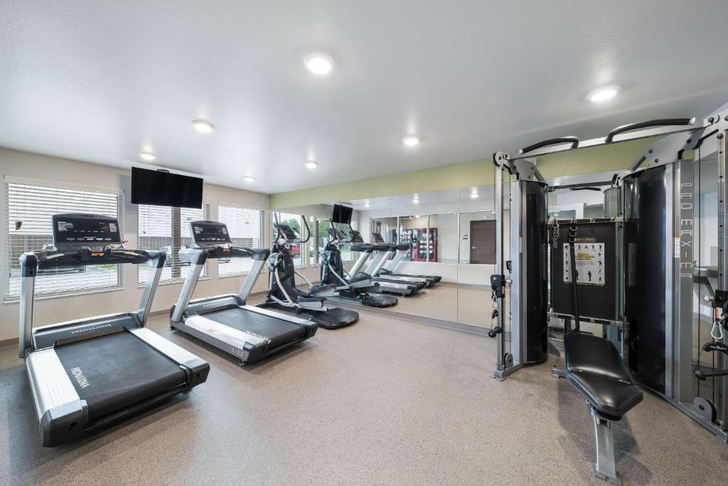 WoodSpring Suites Dallas Plano Central Legacy Drive photo