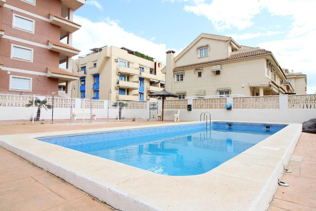 Global Properties, Estudio para parejas con piscina en Canet playa, Canet de Berenguer