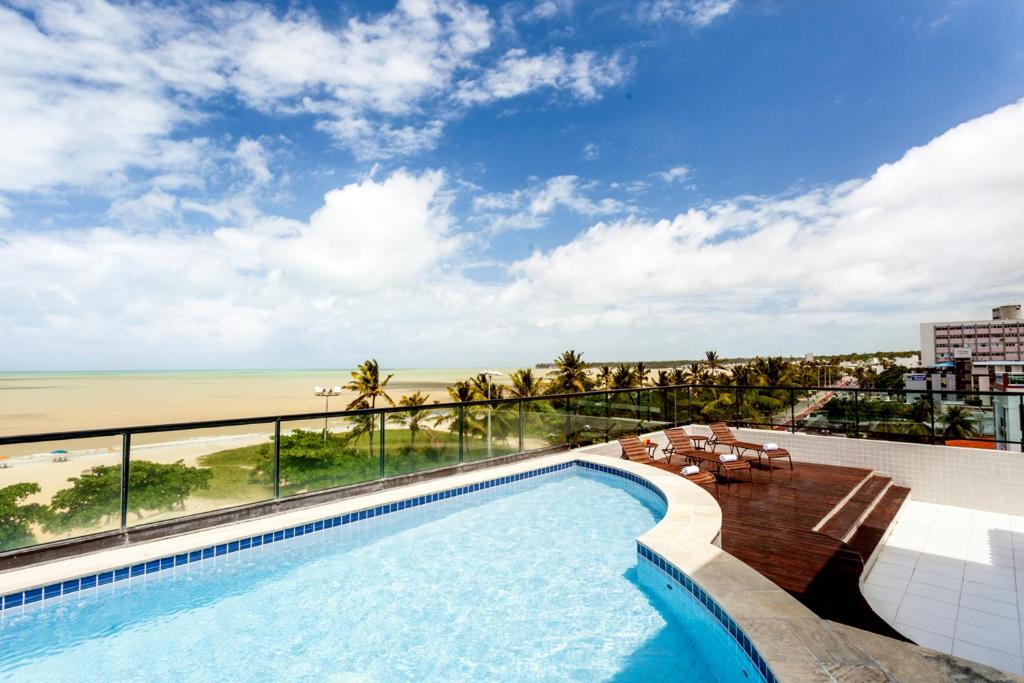 Joao Pessoa Hplus Beach — Hotel in Joao Pessoa