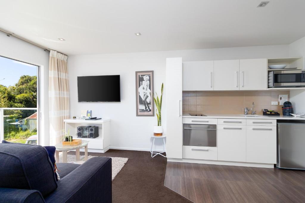 Kitchen, Century Park in Nelson