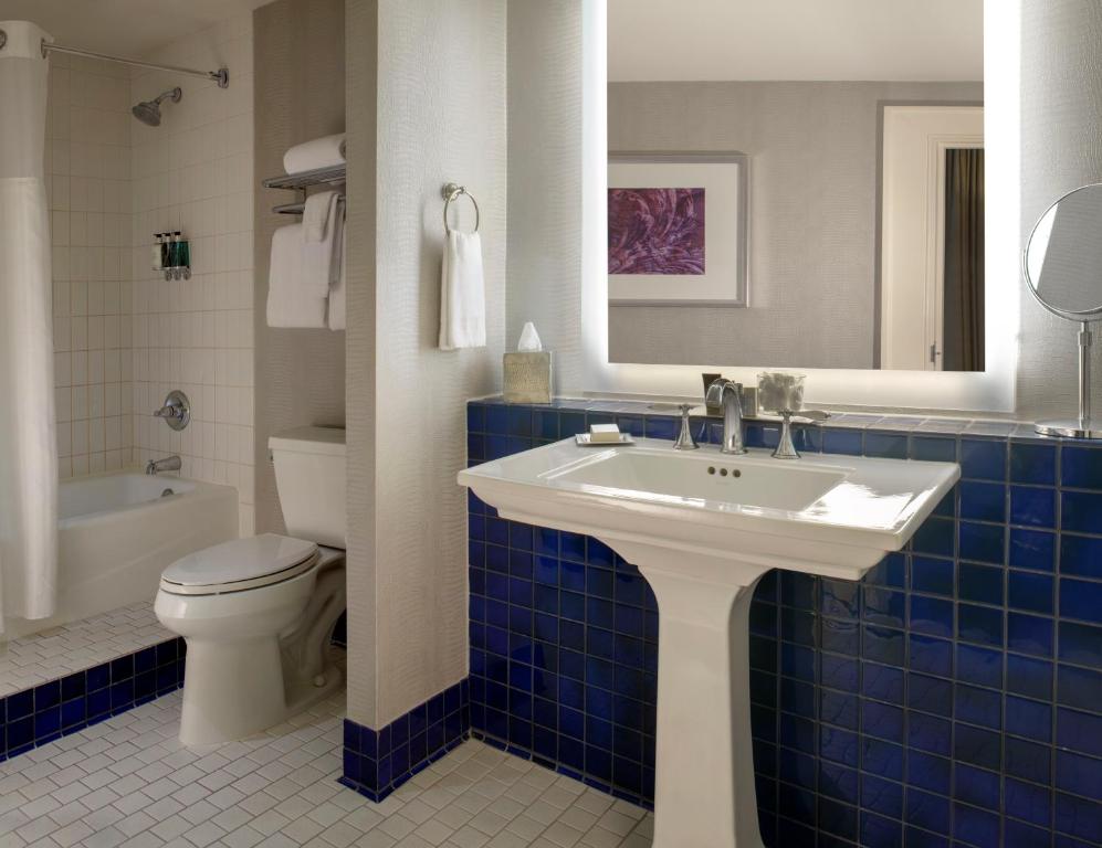 The Ashton Hotel photo