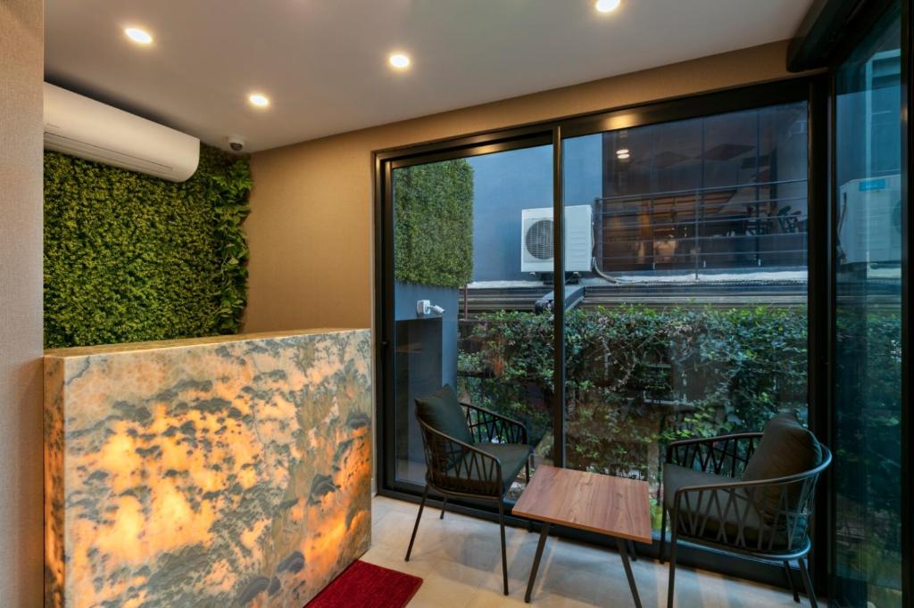 Pukka Boutique Hotel photo