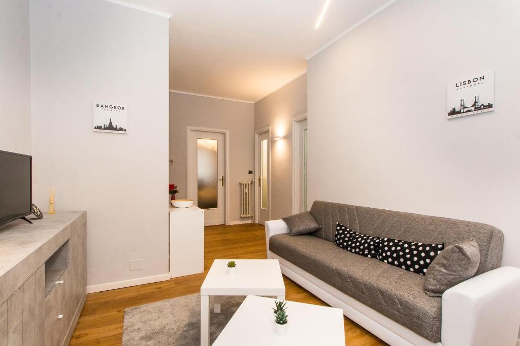 GuestHost - MM Pozzo Strada Terrace Apartment - 5